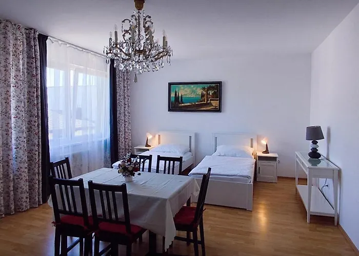 Apartment Nahe Rosenhuegel *